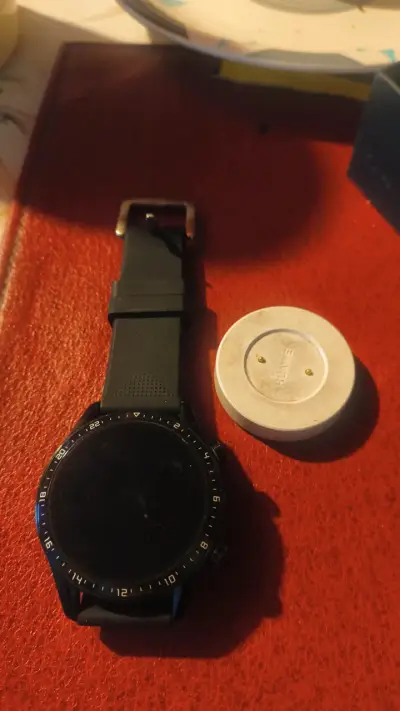 Smartwatch Huawei con cargador inalámbrico - miniatura 4