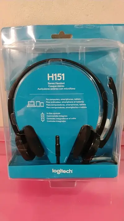 Auriculares estéreo Logitech H151 con micrófono - miniatura 1
