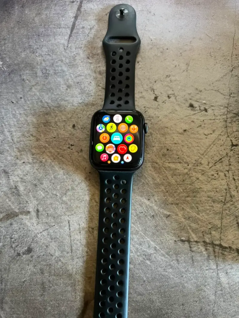 🔥 Vendo Apple Watch SE Nike 44mm Batería 90% 🔥 - 2