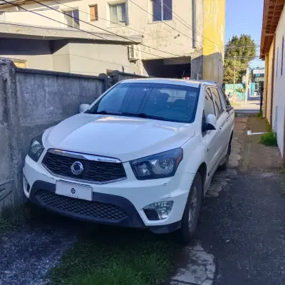 Camioneta SsangYong Actyon Sports 4x2 blanca - miniatura 6