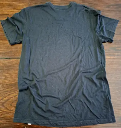 Polera negra Spitfire con diseño gráfico - miniatura 2