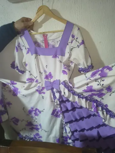 Vestido de cueca  blanco y morado - miniatura 1