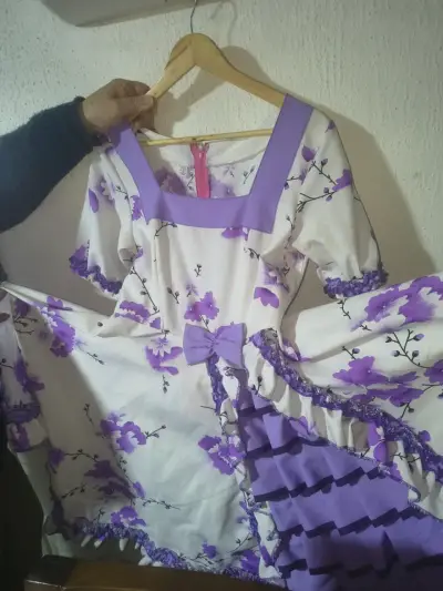 Vestido de cueca  blanco y morado - miniatura 2