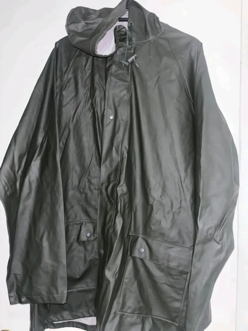 Capa impermeable verde  Poncho para el Agua - 1