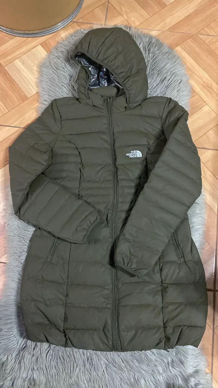 Abrigo acolchado The North Face verde oliva