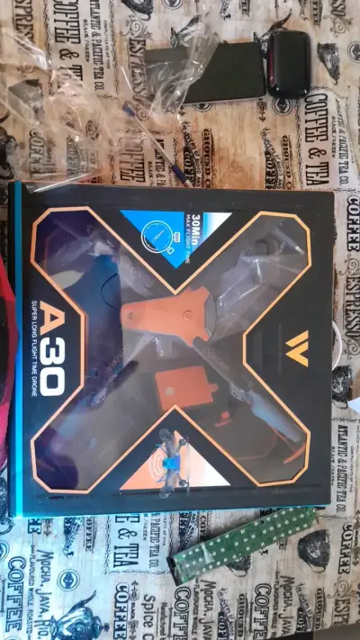 Drone Explorer A30 con Control Remoto - miniatura 1