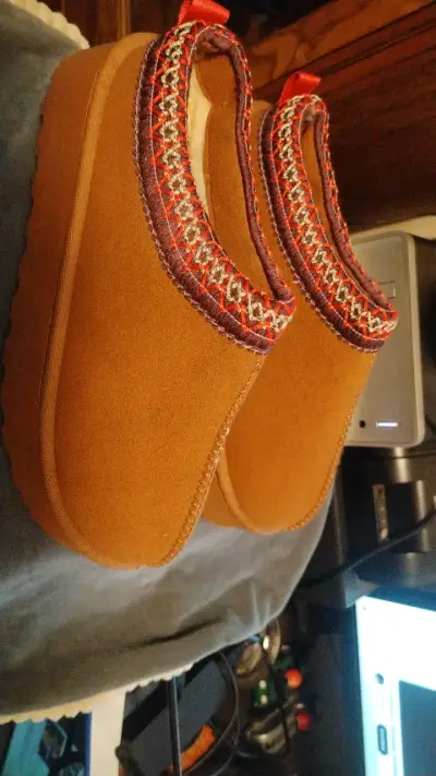Pantuflas de invierno con diseño étnico - miniatura 1