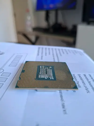 Placa madre intel + RAM 8gb + procesador - miniatura 6