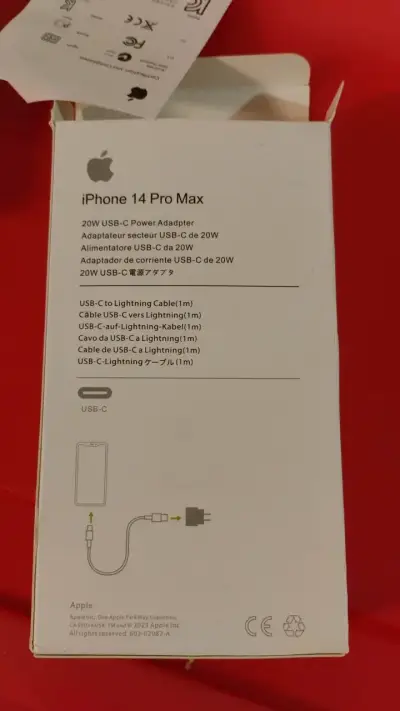 Cargador Apple 20W USB-C para iPhone 14 Pro Max - miniatura 2