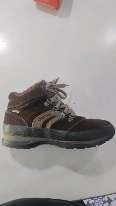 Botas de montaña Geox marrones para hombre - miniatura 1