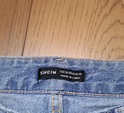 Jeans de mezclilla azul claro Shein talla 38 - miniatura 2