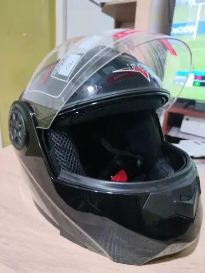 Casco de moto negro con visor FGN - miniatura 3