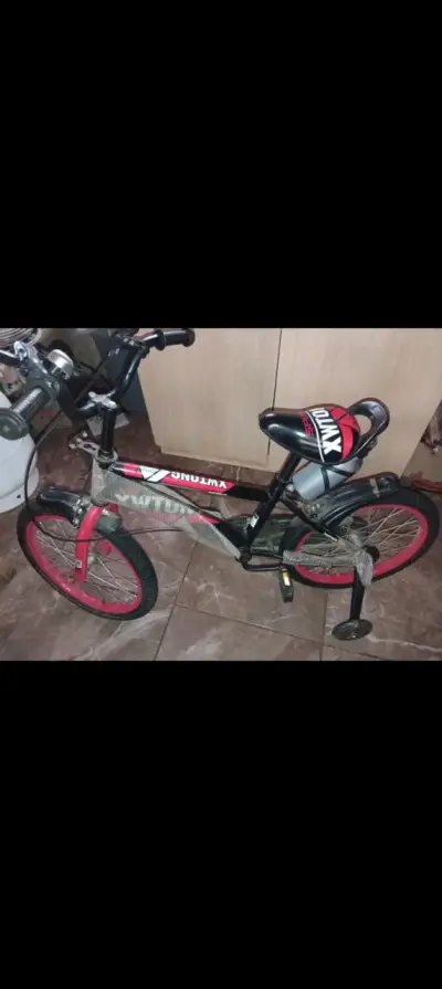 Bicicleta infantil XWTong con ruedas de apoyo - miniatura 3
