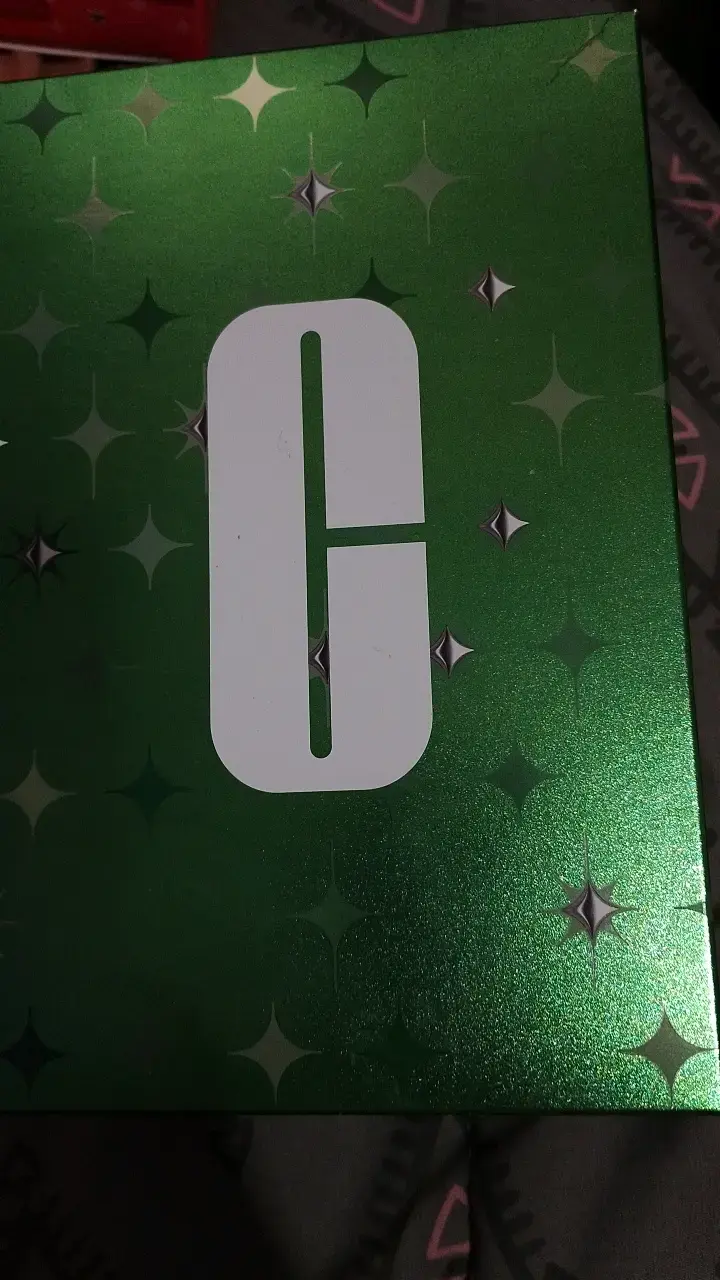 Set de cuidado facial Clinique con hidratante y protector solar - 2