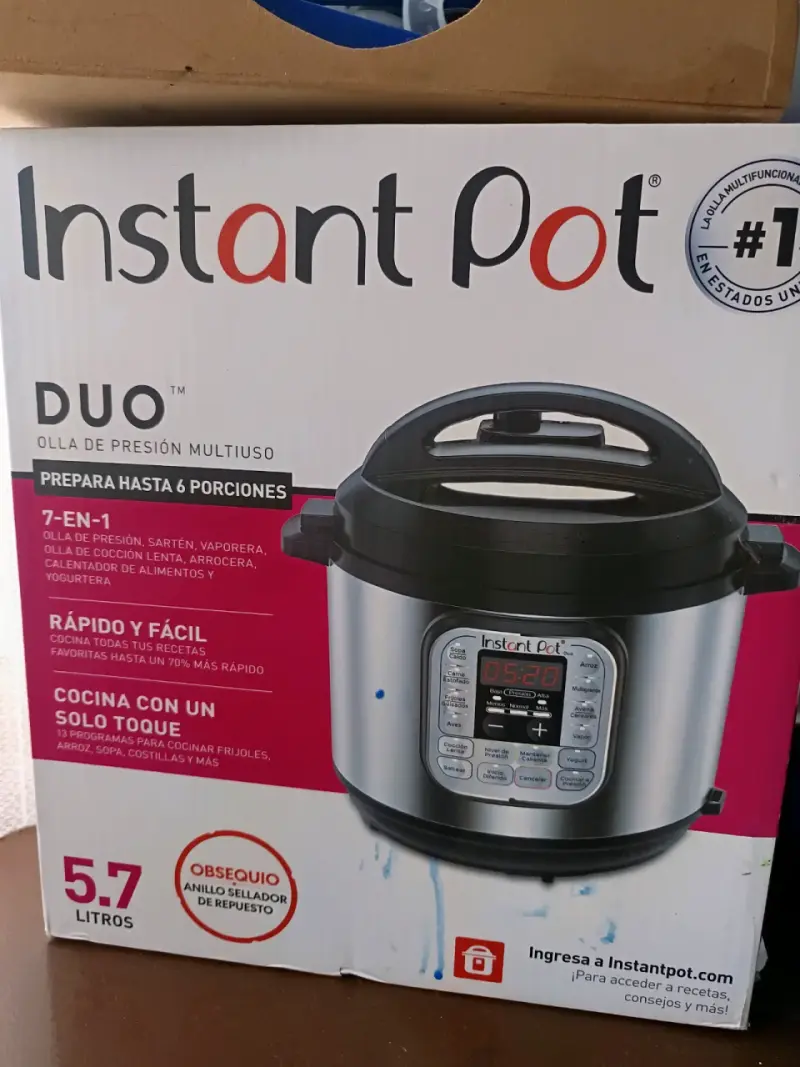 Olla de presión multiuso Instant Pot Duo 5.7L - 1