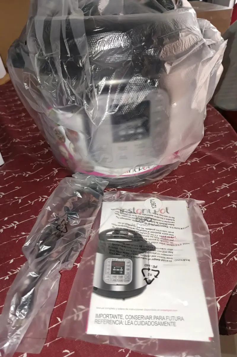 Olla de presión multiuso Instant Pot Duo 5.7L - 3