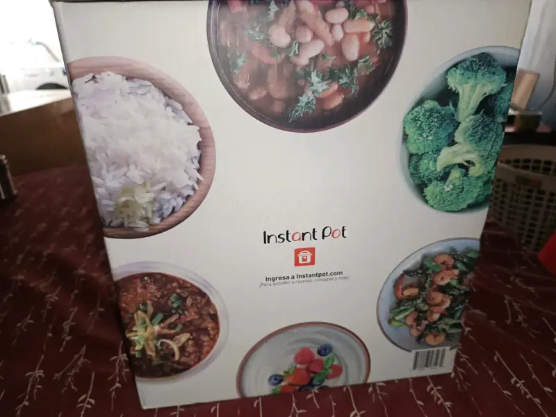 Olla de presión multiuso Instant Pot Duo 5.7L - 5