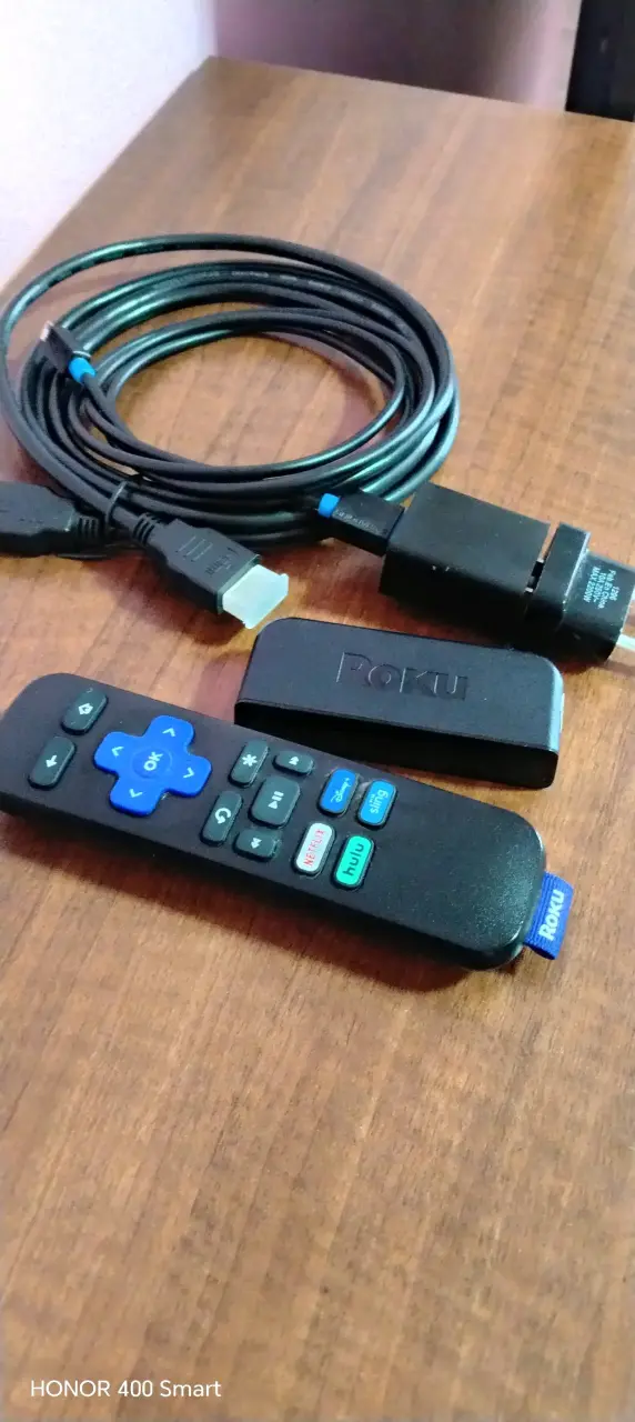 Reproductor de Streaming Roku con Control Remoto - 1