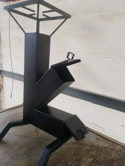Estufa a leña de acero negra para exteriores - miniatura 1