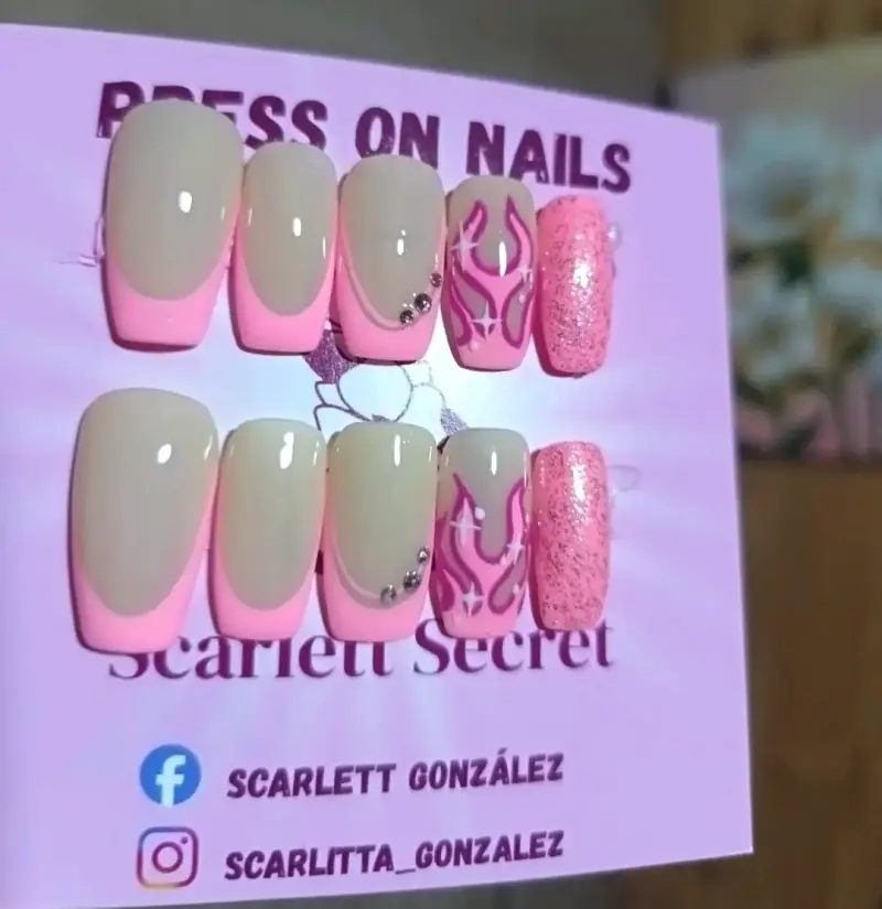 Uñas postizas creadas a mano Scarlett Secret - 3