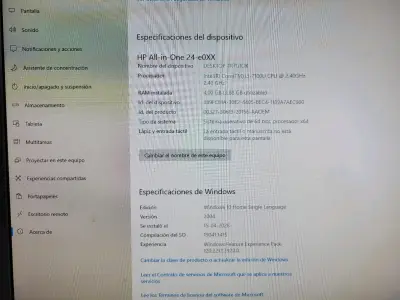“PC Todo en Uno HP 24” i3 + 1TB + Teclado y Mouse - miniatura 3