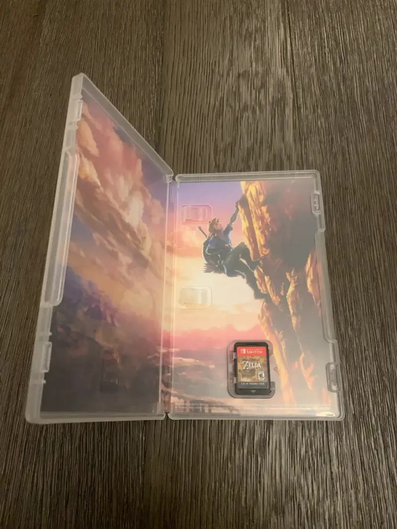 Juego Nintendo Switch The Legend of Zelda: Breath of the Wild - 2