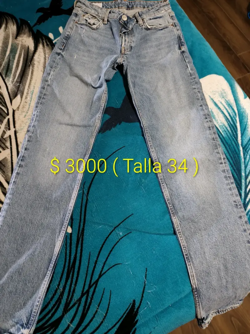 Jeans de mezclilla para hombre en varias tallas - 3