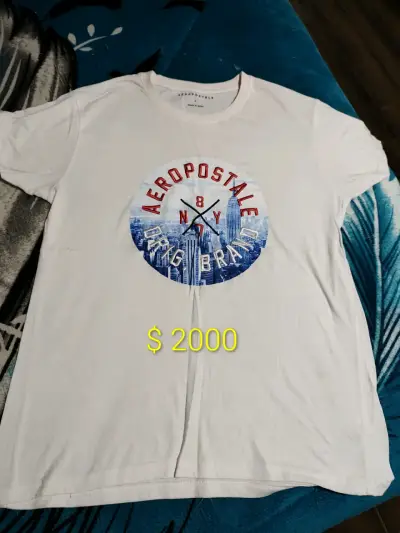Polera Blanca Aeropostale con Estampado - miniatura 1