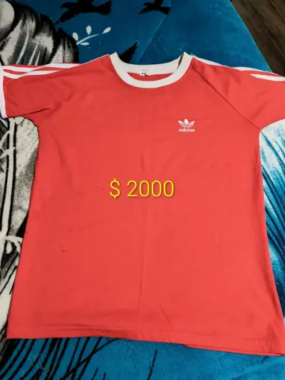 Polera Blanca Aeropostale con Estampado - miniatura 3