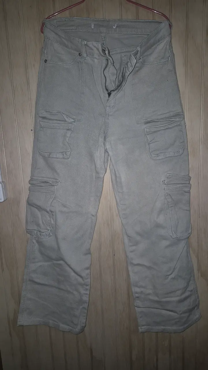 Pantalon cargo beige para mujer - 2
