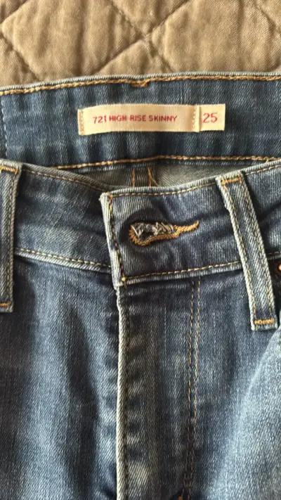 Jeans Levi's 721 High Rise Skinny Mujer - miniatura 2