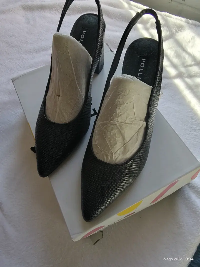 Zapatos de tacón negro Pollini elegantes Talla 38 - 2