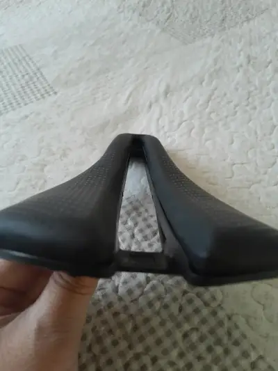 Asiento de bicicleta ergonómico modelo Aelus - miniatura 2