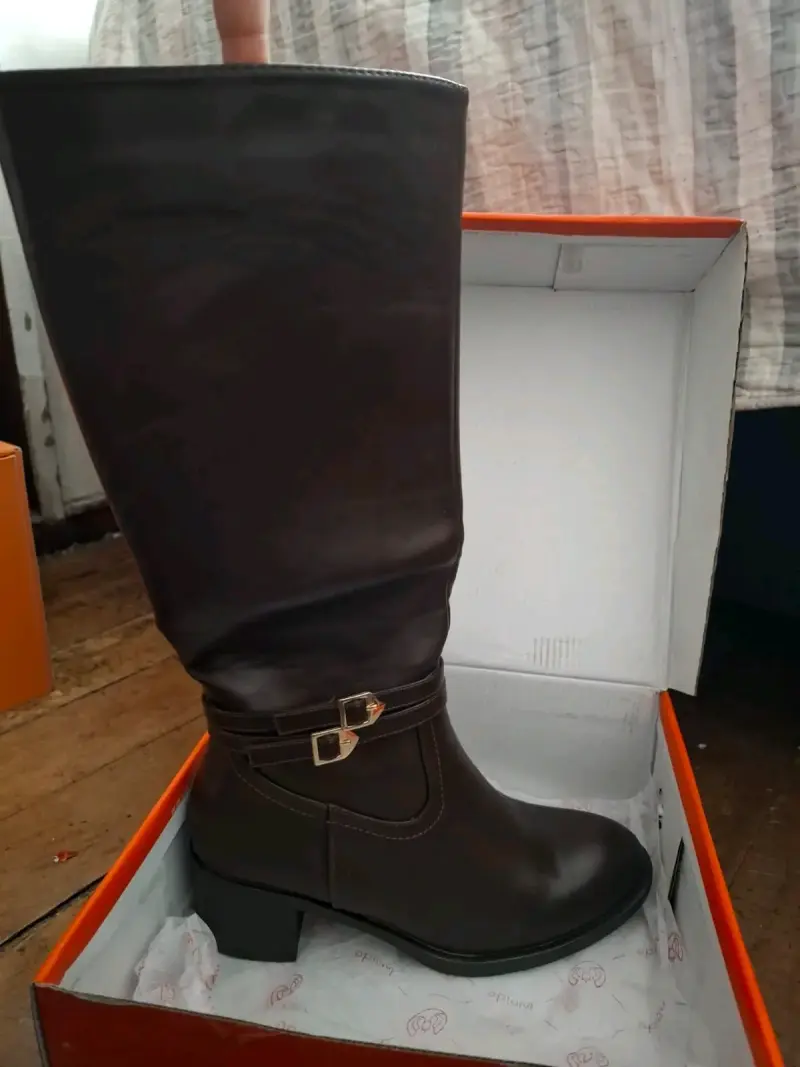 Botas de cuero café - 1