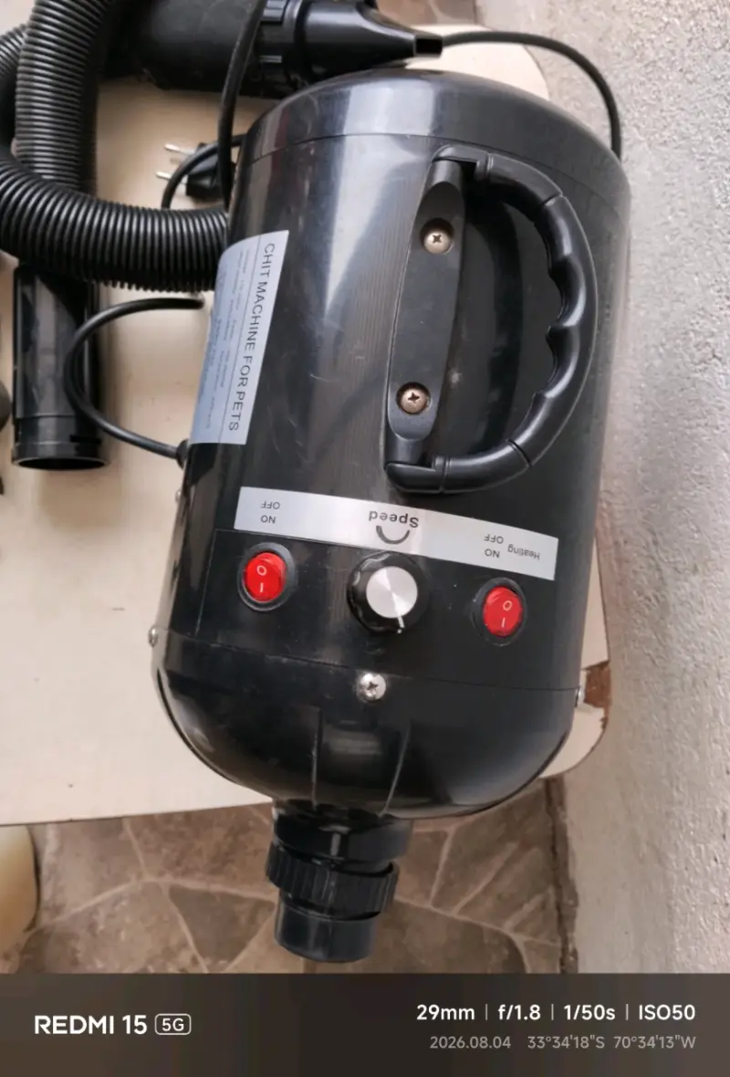 Secador de Mascotas Chit Machine con Accesorios - 2