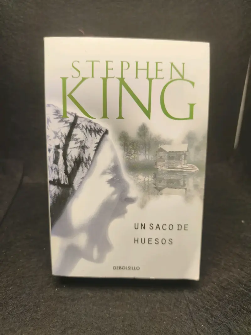 Libro 'Un Saco de Huesos' de Stephen King - 1