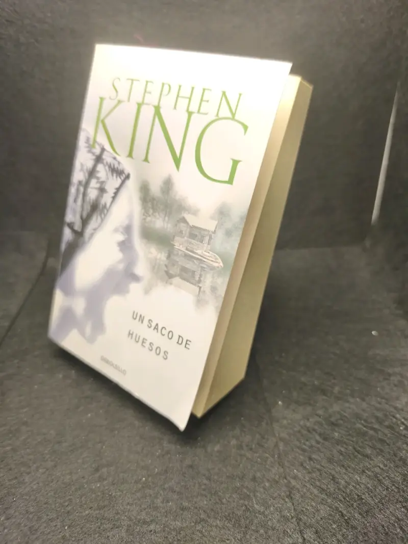 Libro 'Un Saco de Huesos' de Stephen King - 3