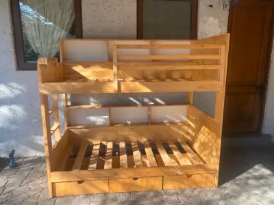 Camarote de madera maciza con cajones y repisas - miniatura 1
