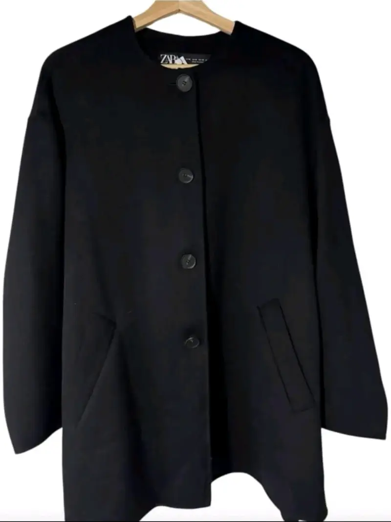 Abrigo negro de lana Zara para mujer - 1