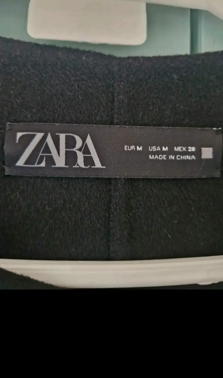 Abrigo negro de lana Zara para mujer - 3