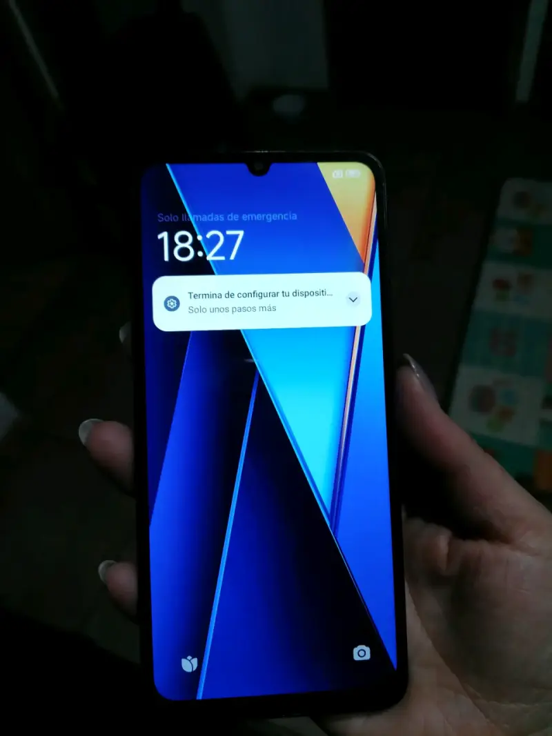 Smartphone Poco con cámara de 50MP - 5