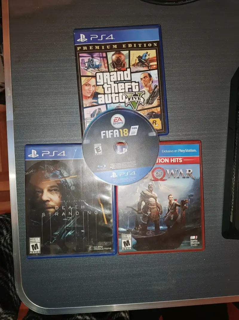Play station 4 slim - 4