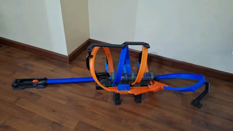 Pista de autos con loops y lanzador - 1