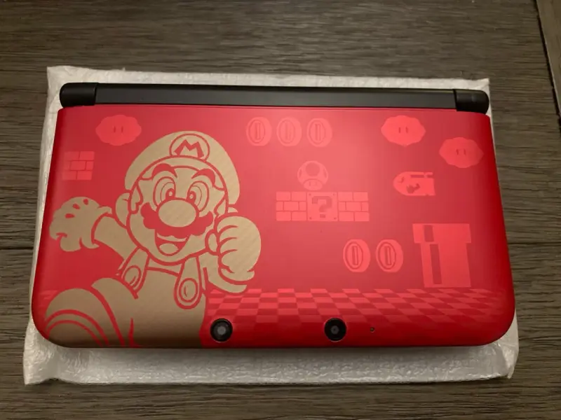 Nintendo 3DS XL Edición Super Mario Bros 2 - 3