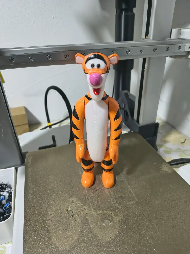 🐯✨ TIGGER 20 CM — FIGURA DECORATIVA 3D ✨🐯 - 2