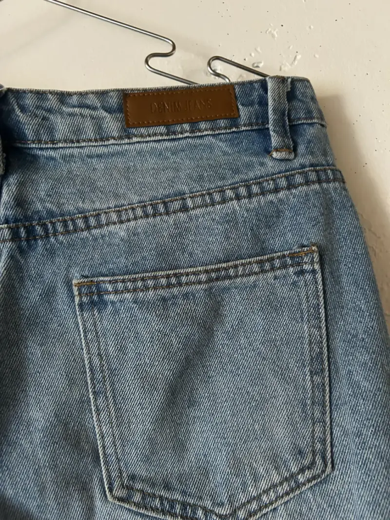 Jeans de mezclilla desgastados para mujer talla 42 - 3