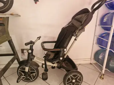 Triciclo coche para bebé Bebesit 2 en 1 - miniatura 2