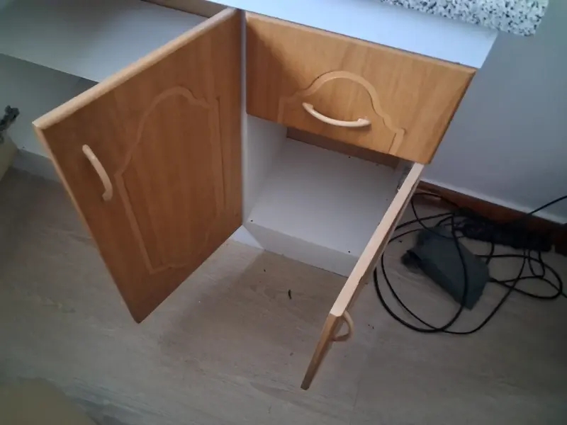 Mueble de cocina con cubierta de granito - 3