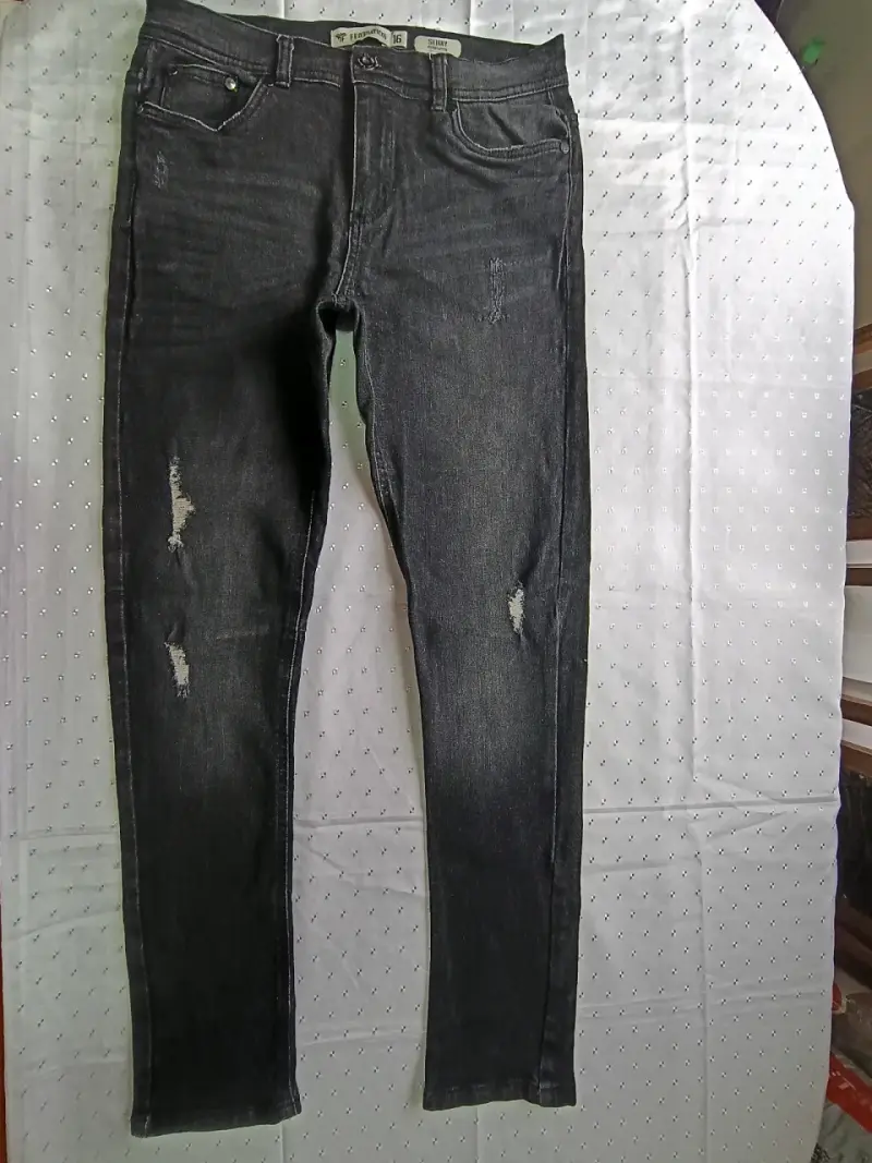 Jeans skinny negros para hombre Federation - 1