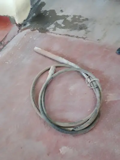Vibrador de Hormigón Usado para Construcción - miniatura 4